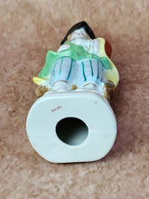 Load image into Gallery viewer, Vintage Orion China Figurine