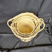 Load image into Gallery viewer, Holiday Nesting Baskets