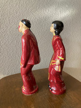 Load image into Gallery viewer, Vintage Oriental Kissing Couple-Red