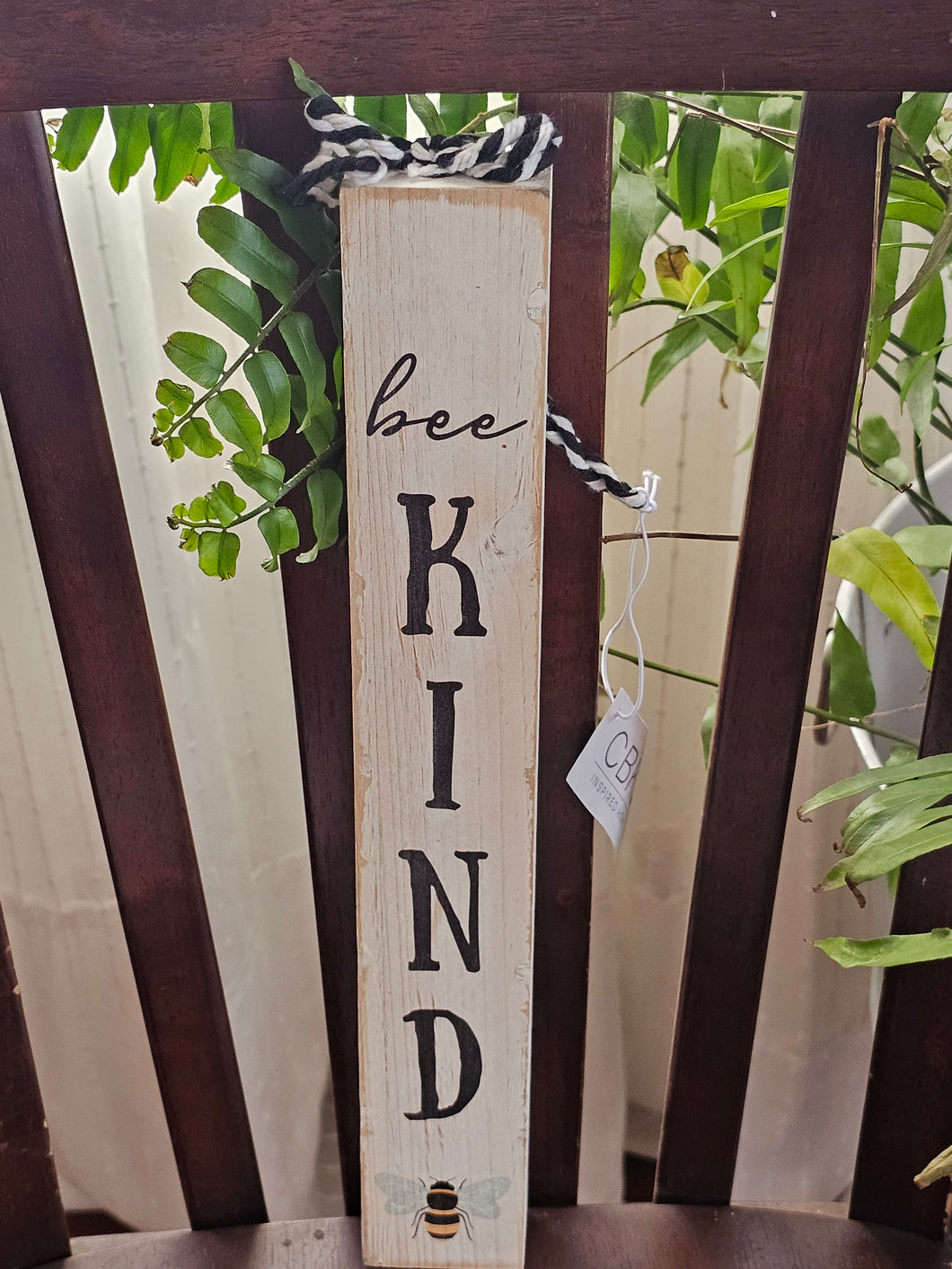 Bee Kind Wall Plaque