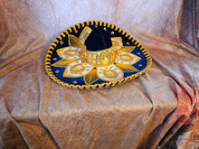 Load image into Gallery viewer, Beautiful Authentic Hand Made Sombrero
