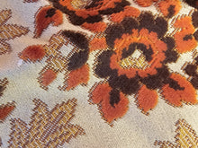 Load image into Gallery viewer, 70&#39;s-80&#39;s Floral Embroidered Placemats
