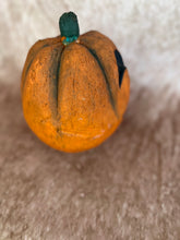 Load image into Gallery viewer, Vintage Jack-O-Lantern
