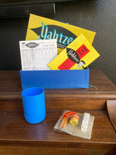 Load image into Gallery viewer, Vintage Yahtzee- 4 dice
