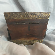 Load image into Gallery viewer, Wooden trinket box
