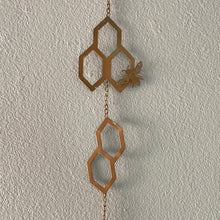 Load image into Gallery viewer, Copper Patina Honeycomb and Bee Rain Chain
