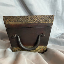 Load image into Gallery viewer, Wooden trinket box
