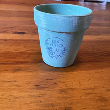 Load image into Gallery viewer, Terra Cotta Pots
